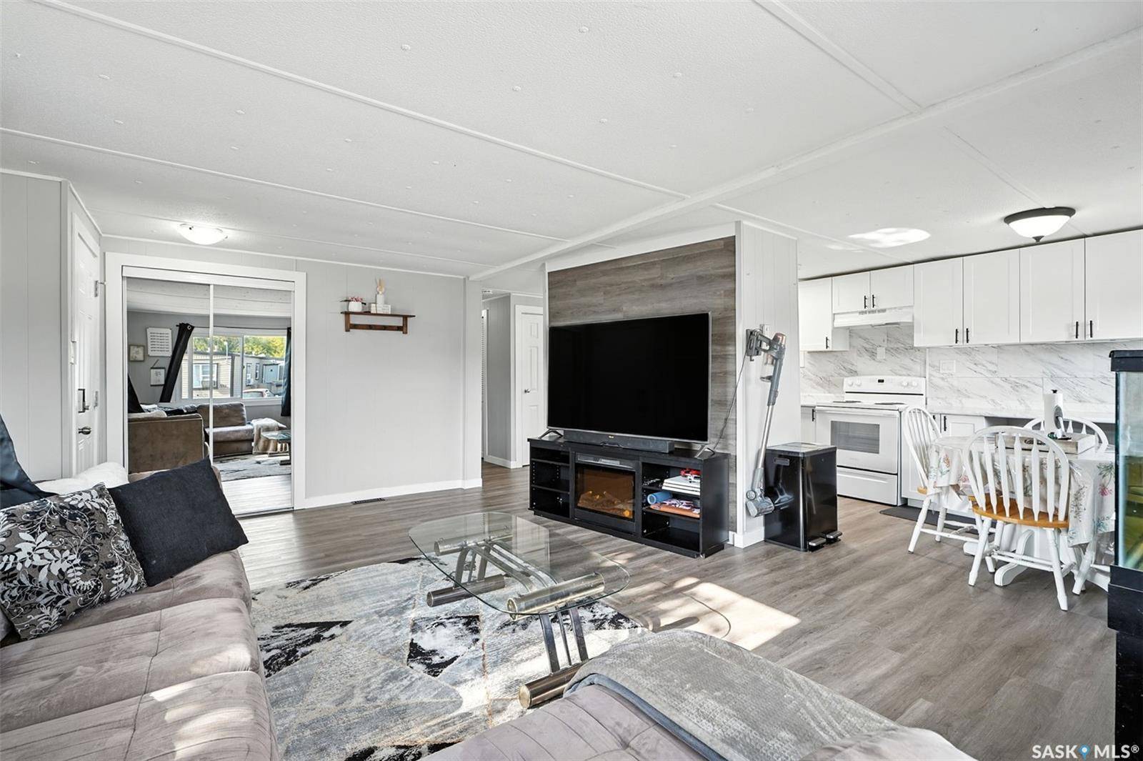 Saskatoon, SK S7N 2A5,219 Grant STREET #121