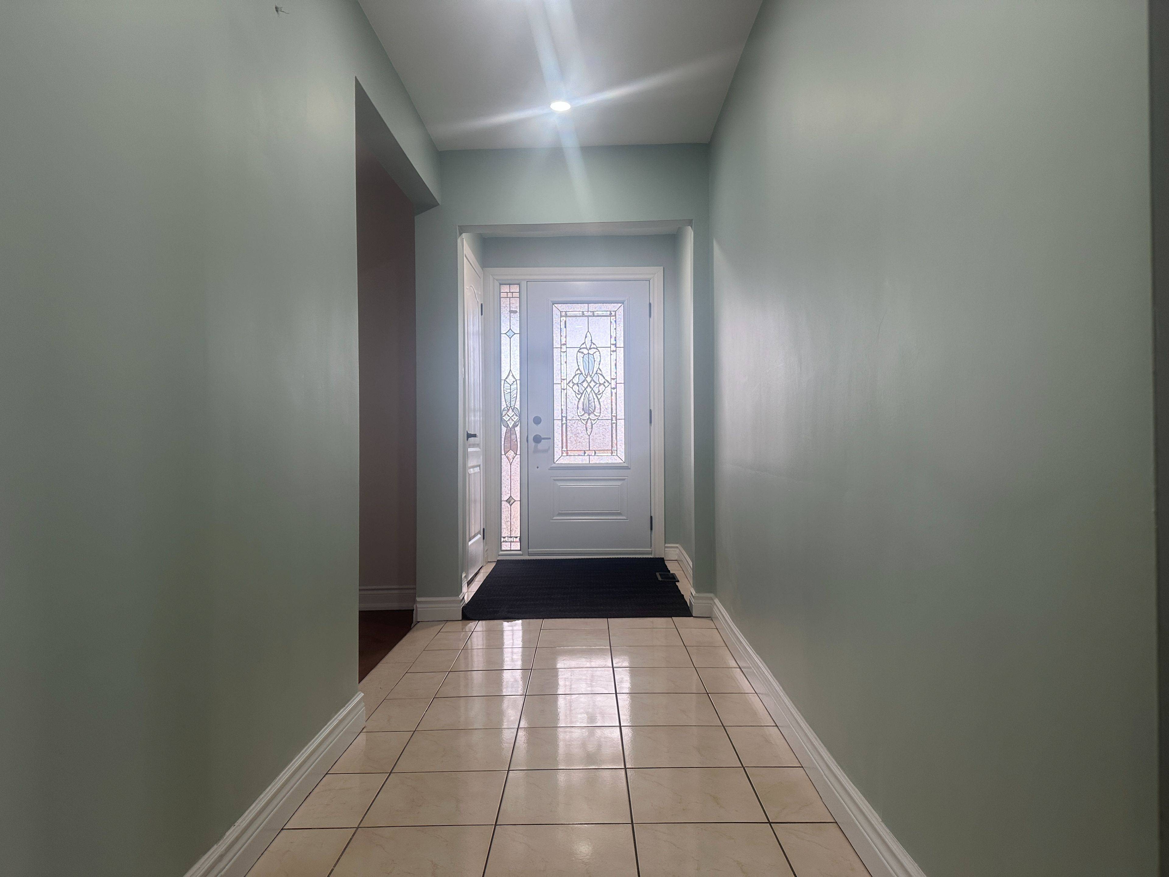 Mississauga, ON L4T 3S2,7490 Middleshire DR