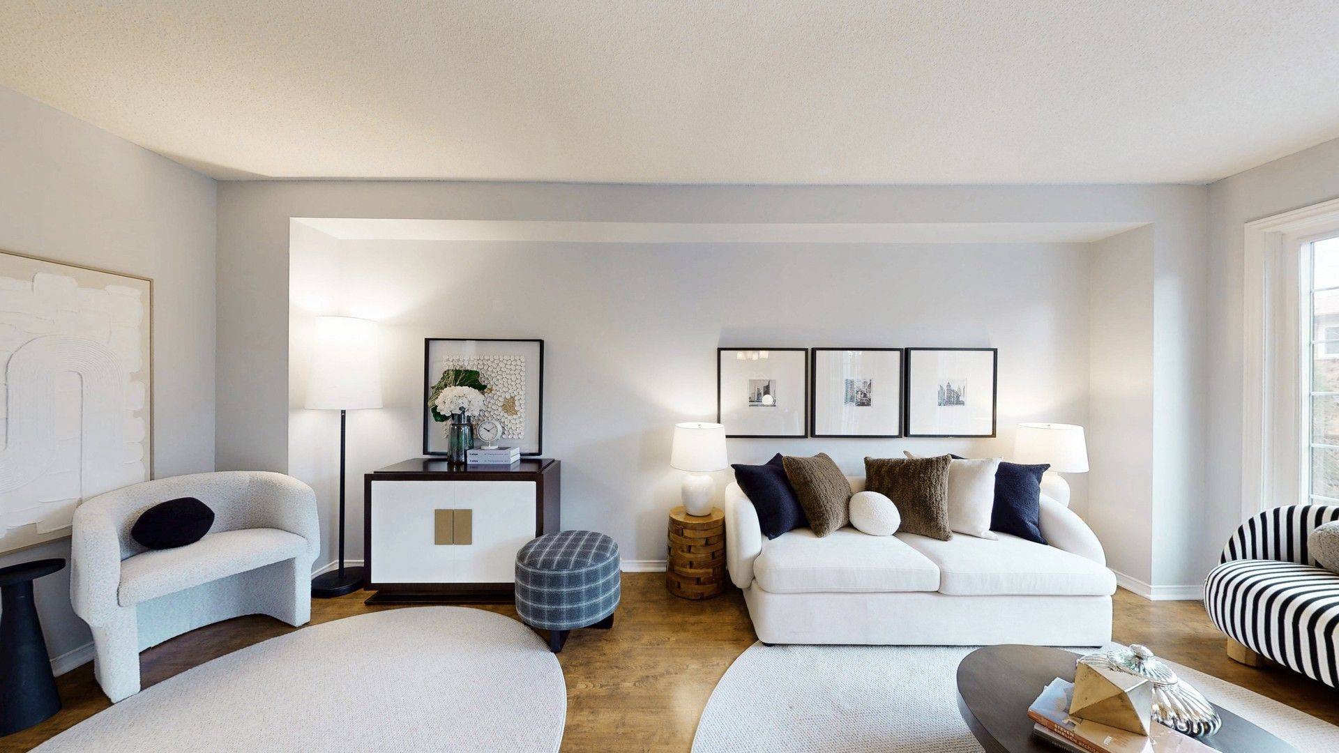 Oakville, ON L6M 1B1,338 Parkridge CRES