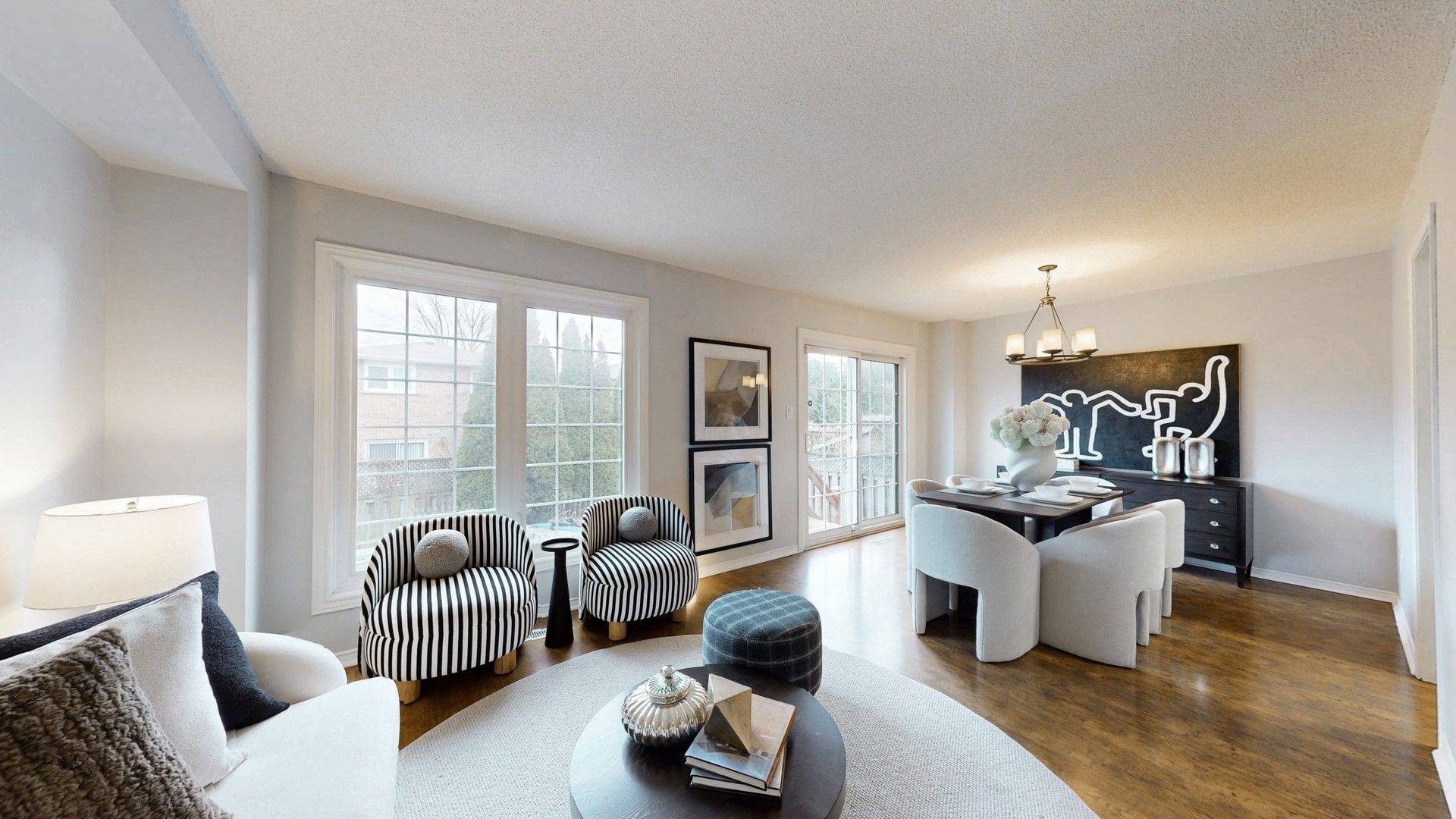 Oakville, ON L6M 1B1,338 Parkridge CRES