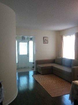 Mississauga, ON L5N 8M3,3372 Bruzan CRES