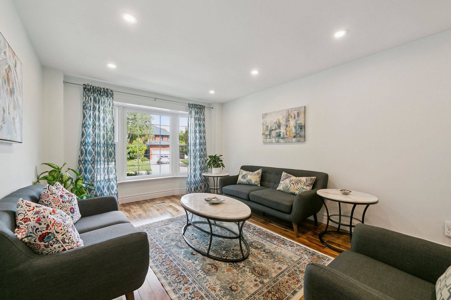 Mississauga, ON L5M 2Y8,1823 The Chase N/A