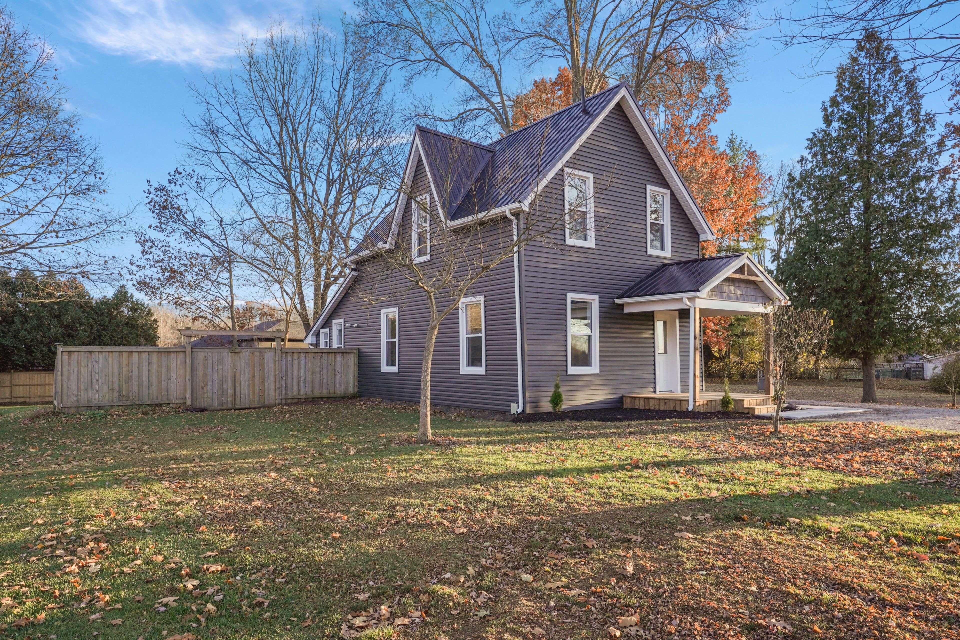 Chatham-kent, ON N0P 1C0,385 Elm ST