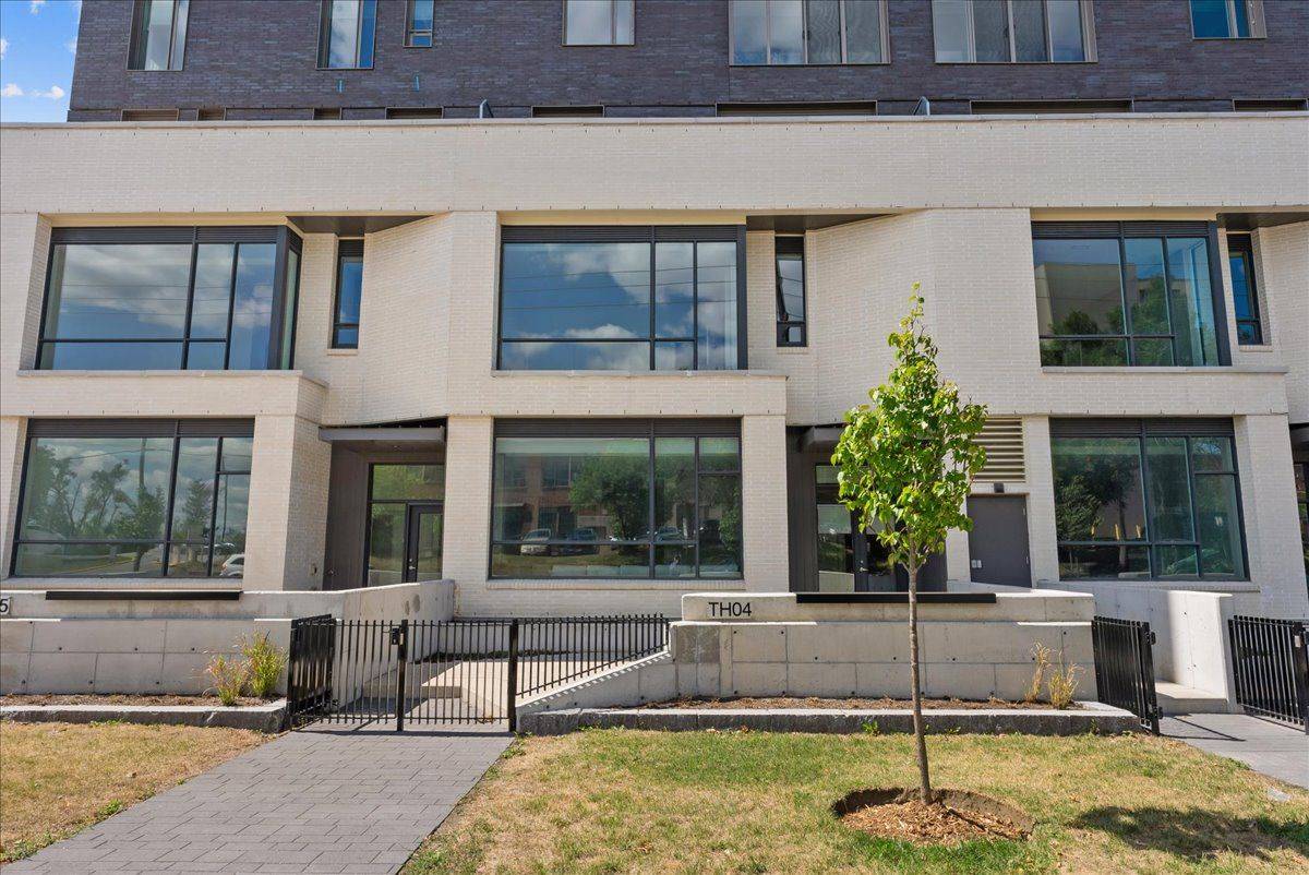 Peterborough, ON K9H 1G9,195 Hunter ST E #TH-04