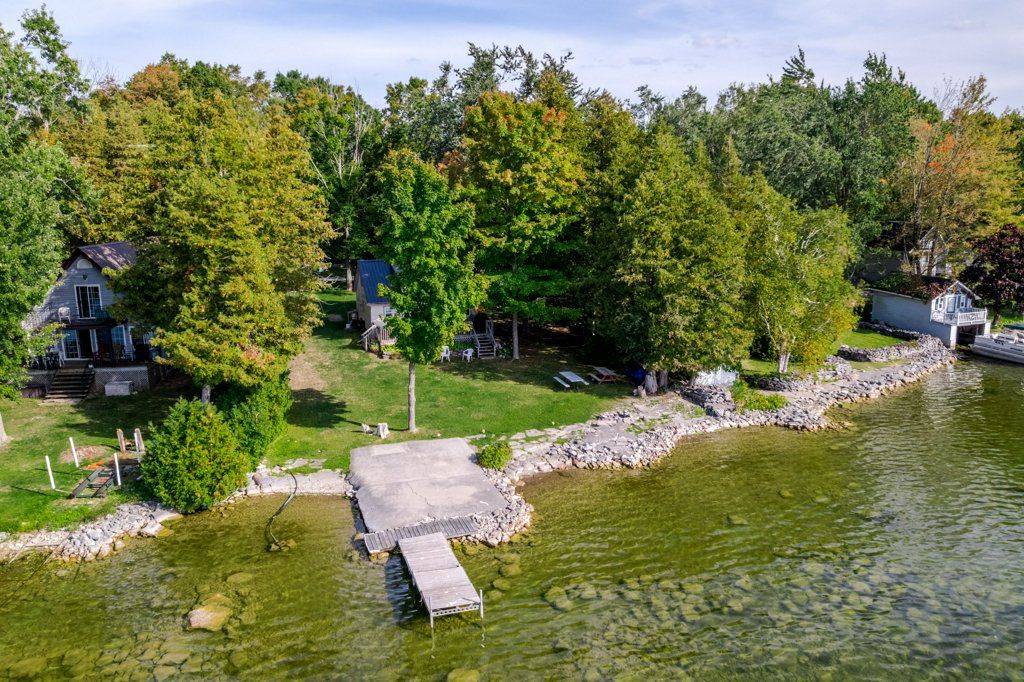 Selwyn, ON K0L 2H0,2460 Fire Route 13 N/A