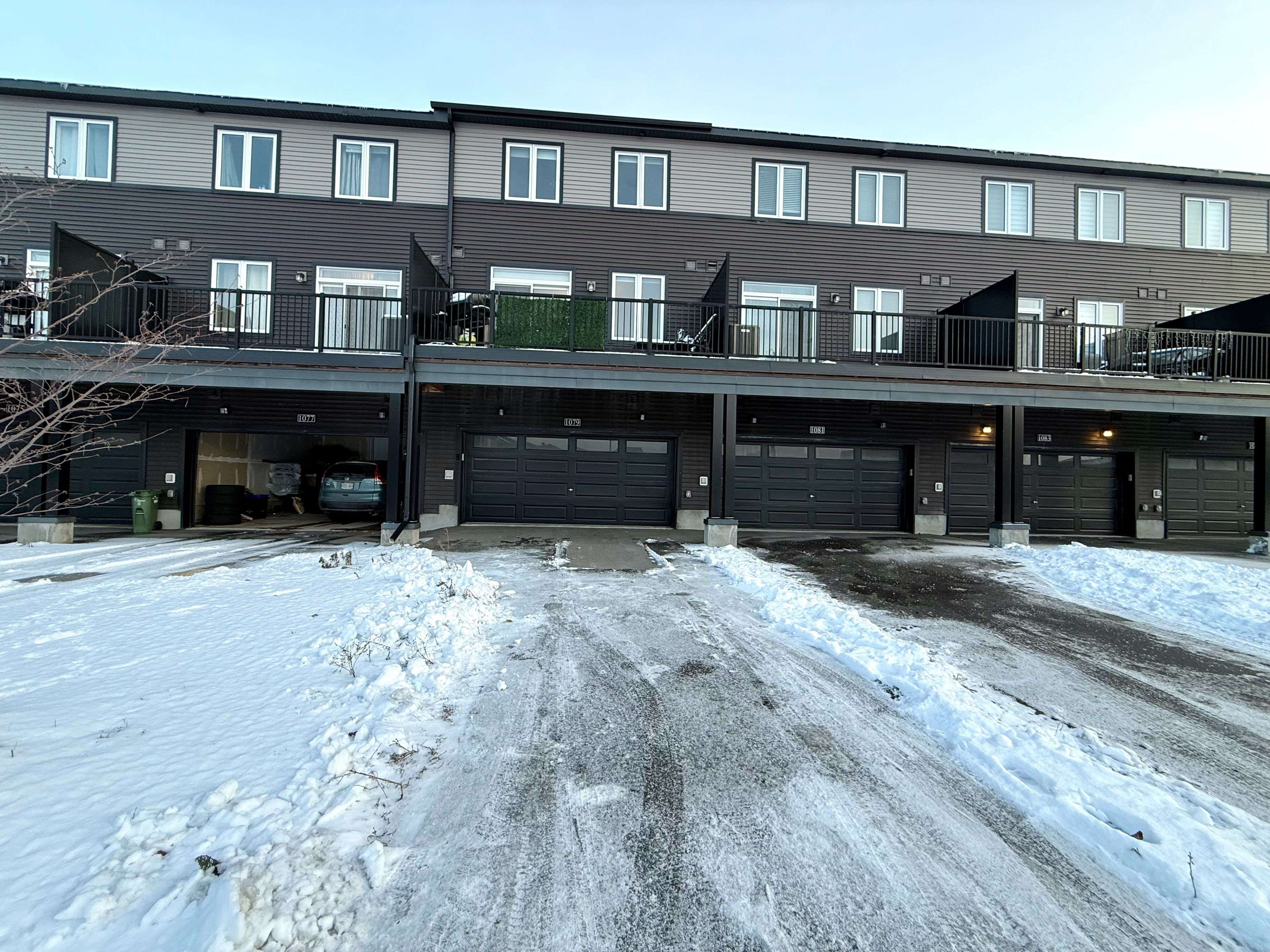 Kanata, ON K2T 0P6,1079 Speedvale CT