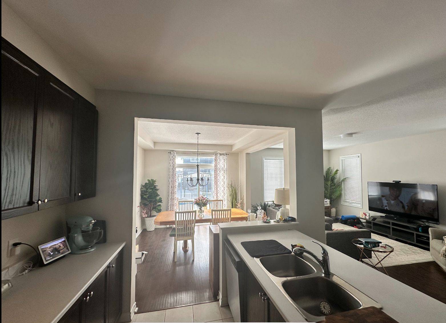 Kanata, ON K2V 0N7,743 Brittanic RD