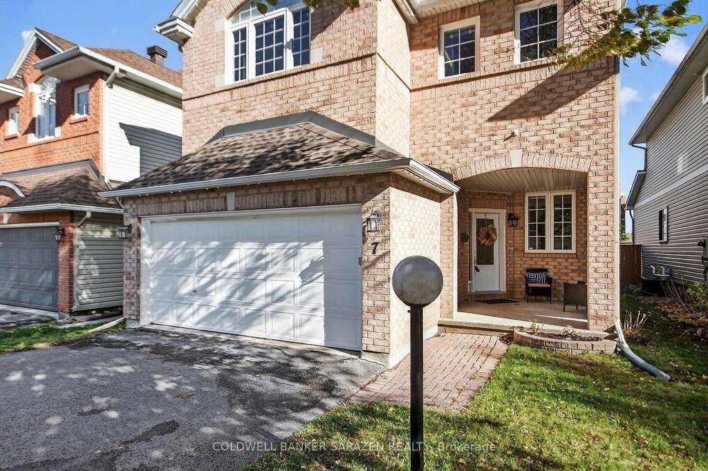 Barrhaven, ON K1S 3G7,7 Whitechapel CRES