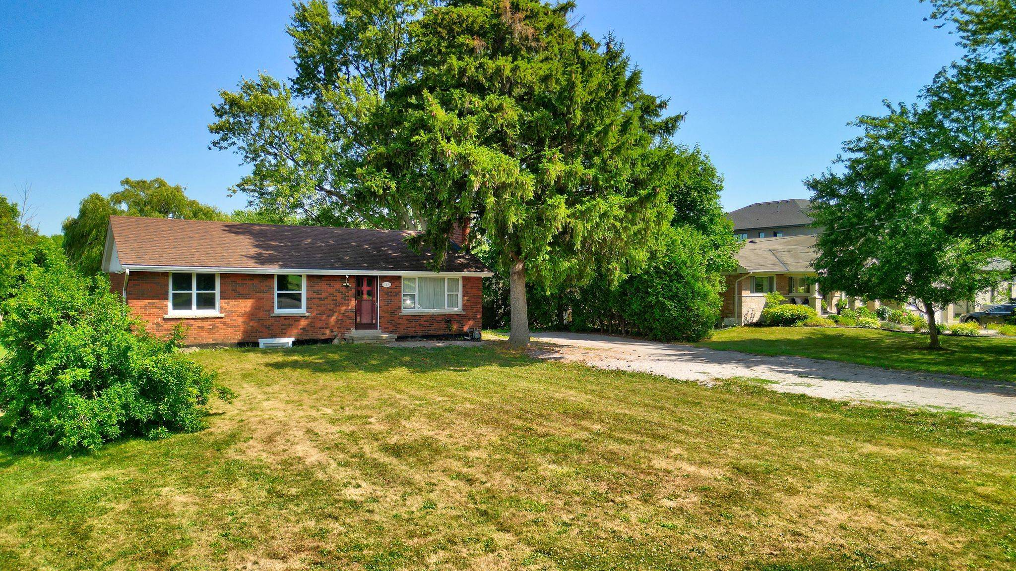 Hamilton, ON L8W 1E2,167 Miles RD