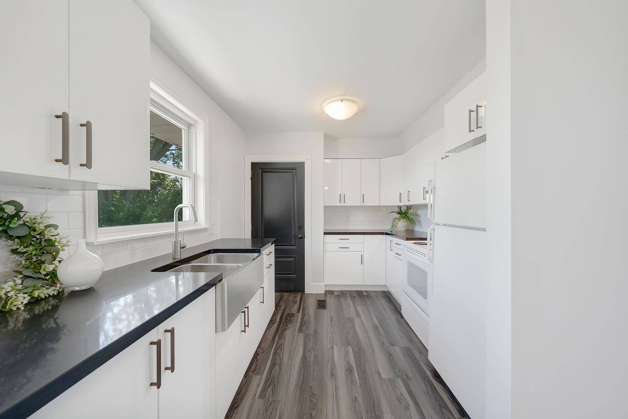 Hamilton, ON L8W 1E2,167 Miles RD