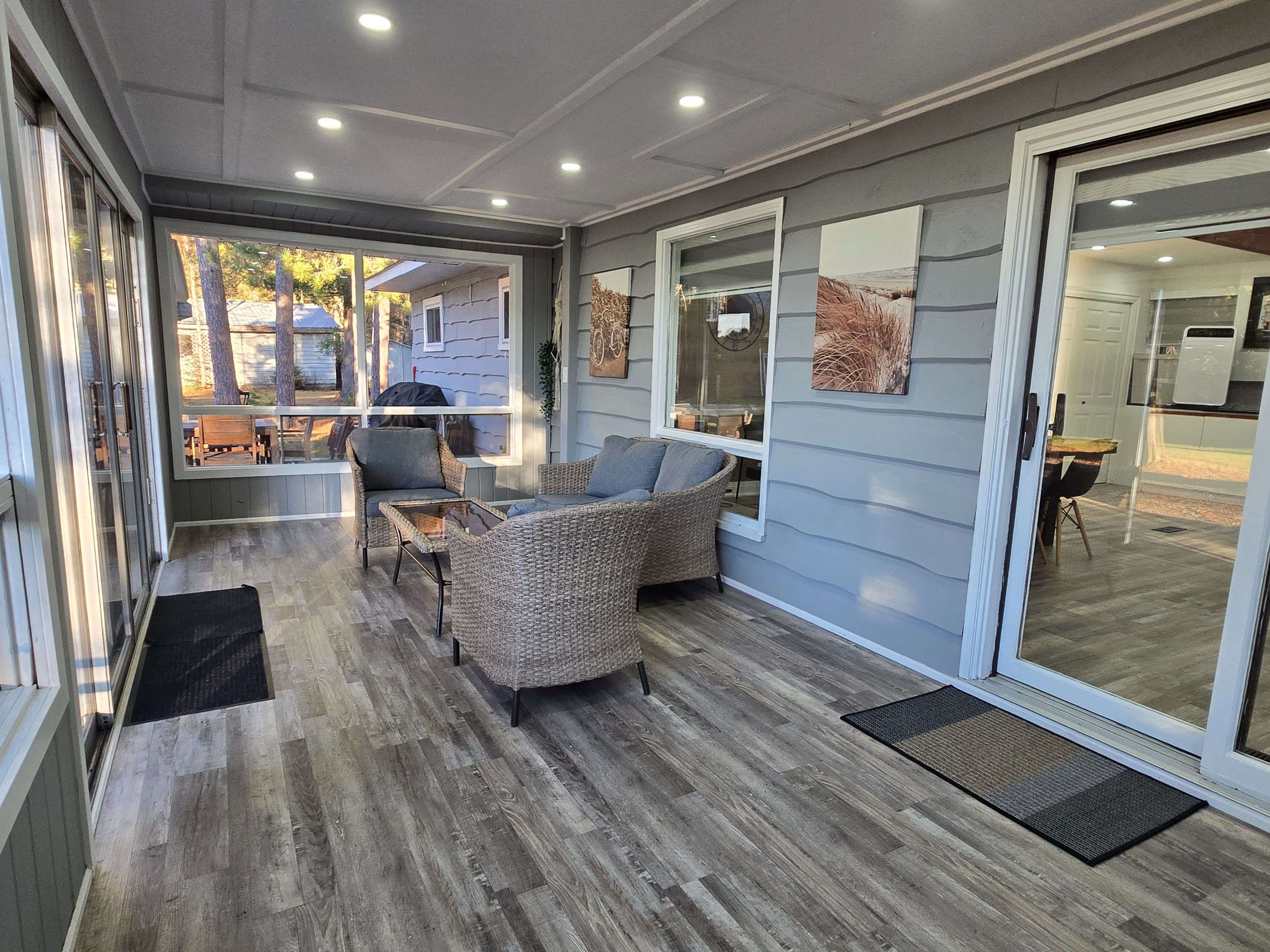 Bracebridge, ON P1L 1W8,375 Santa's Village RD