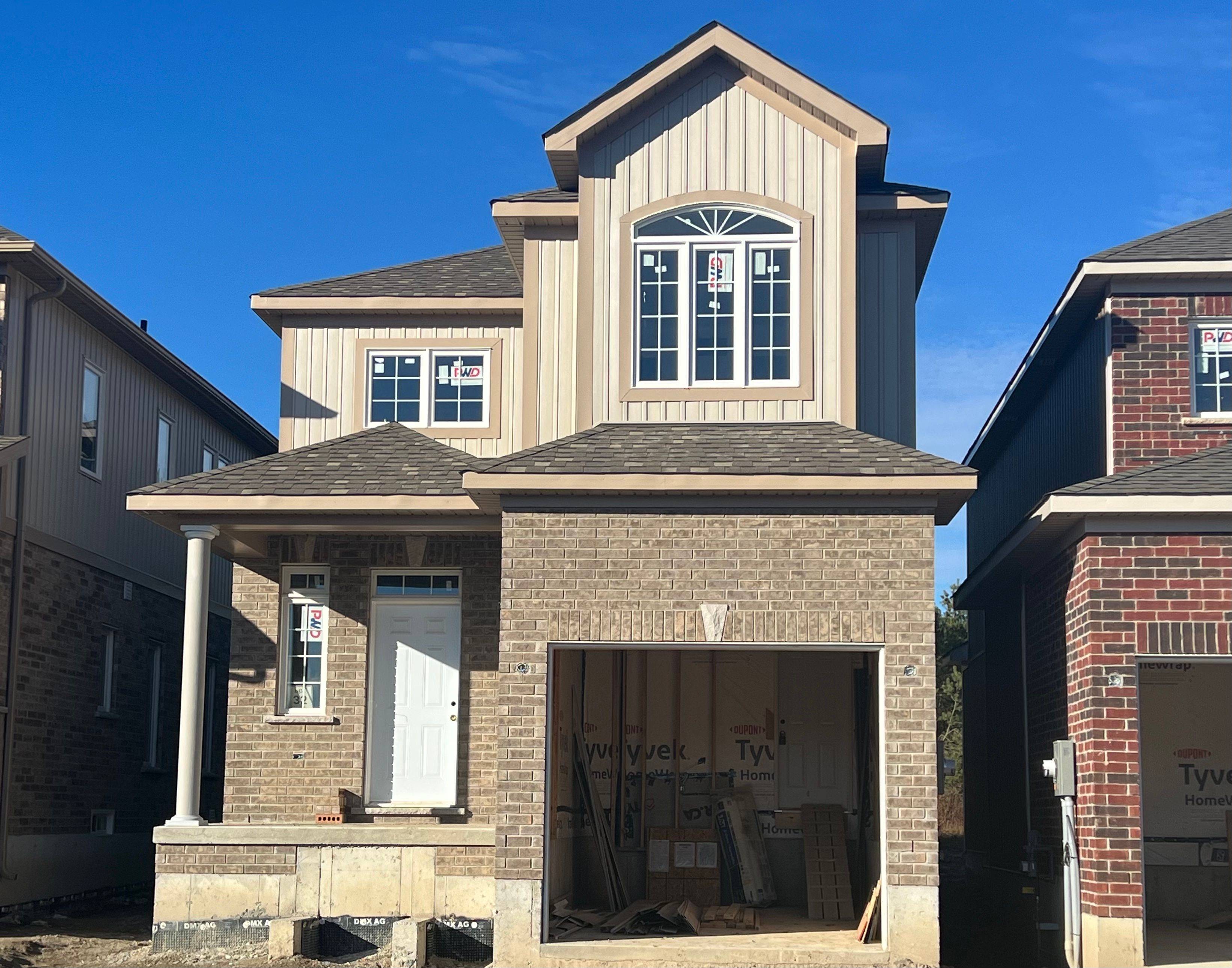 Cavan Monaghan, ON L0A 1G0,32 Coldbrook DR