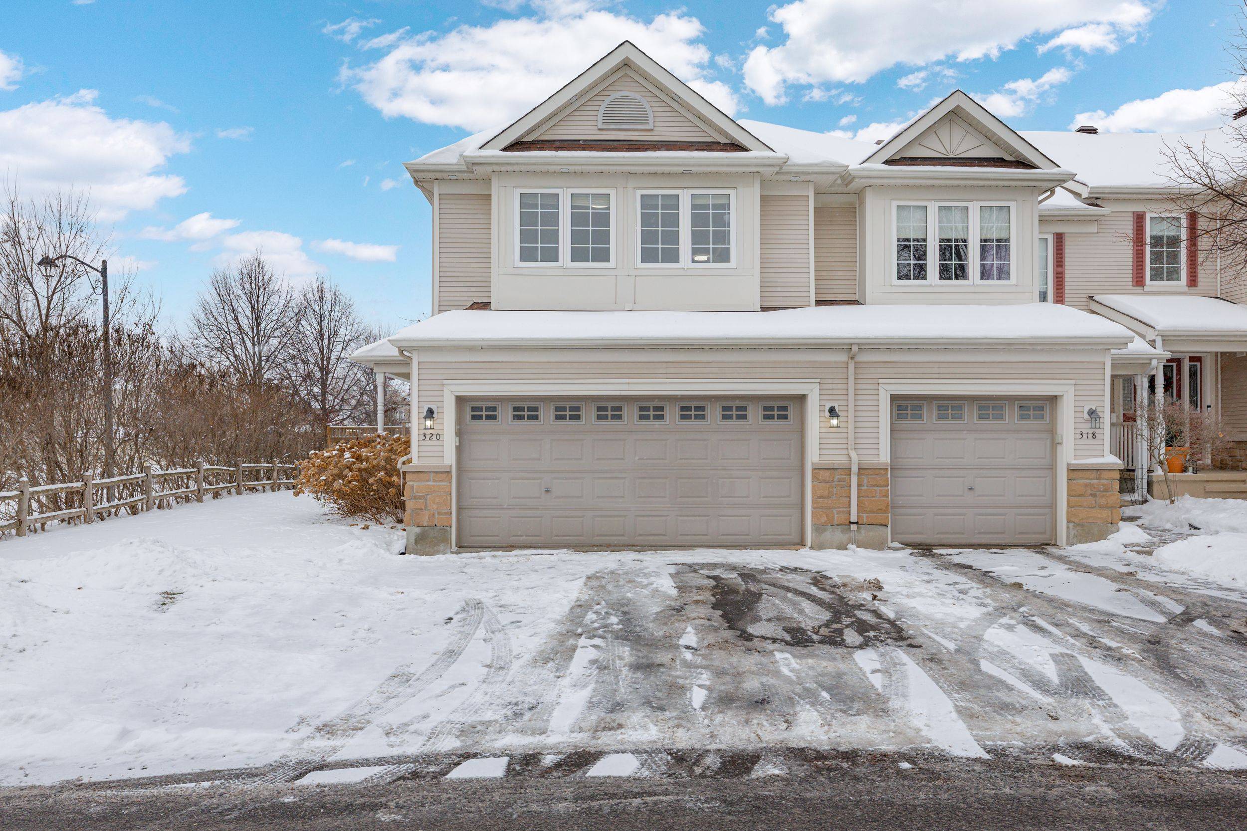 Barrhaven, ON K2J 5M5,320 Silbrass Private