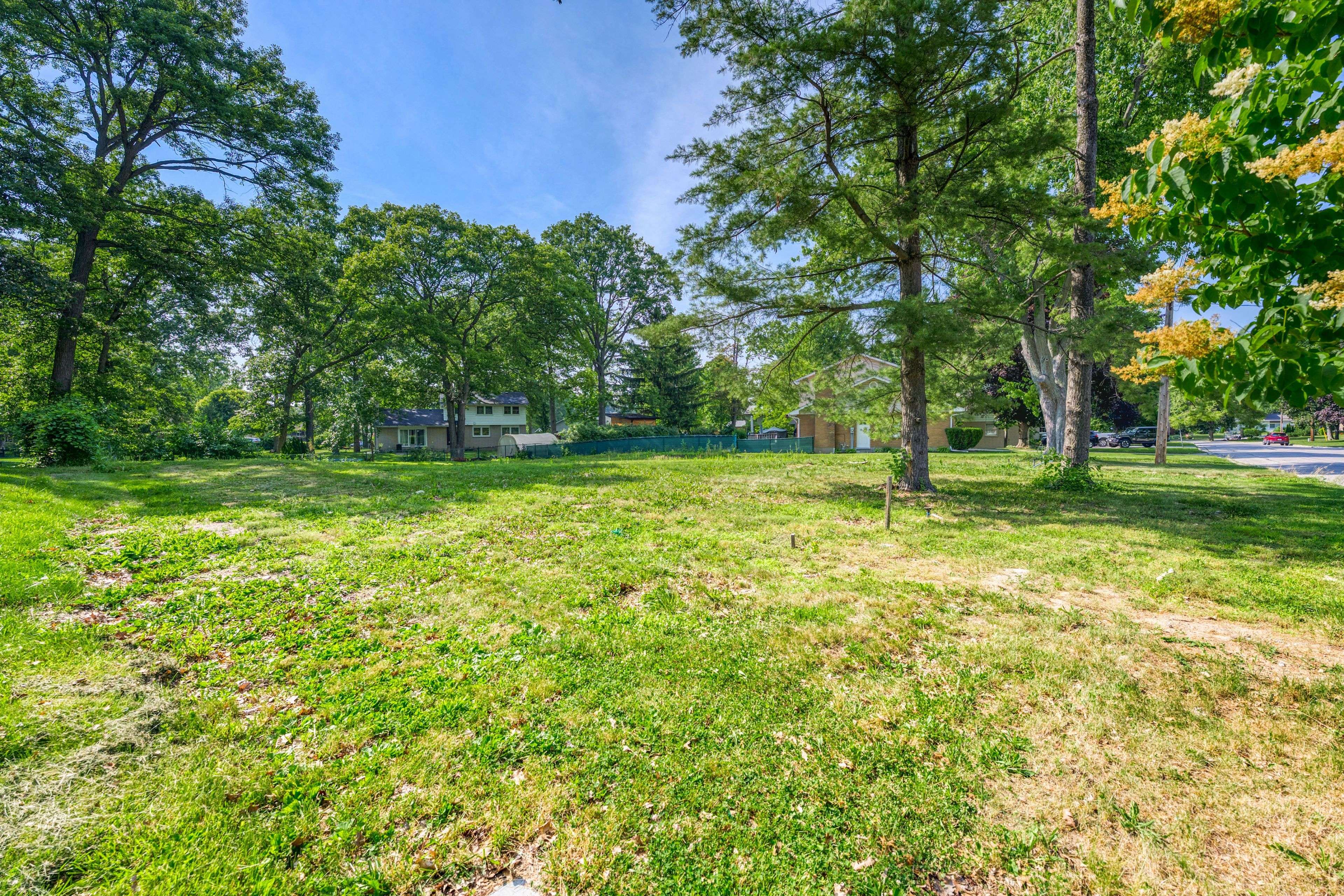 Sarnia, ON N7V 3R2,1307-N Ridgewood DR