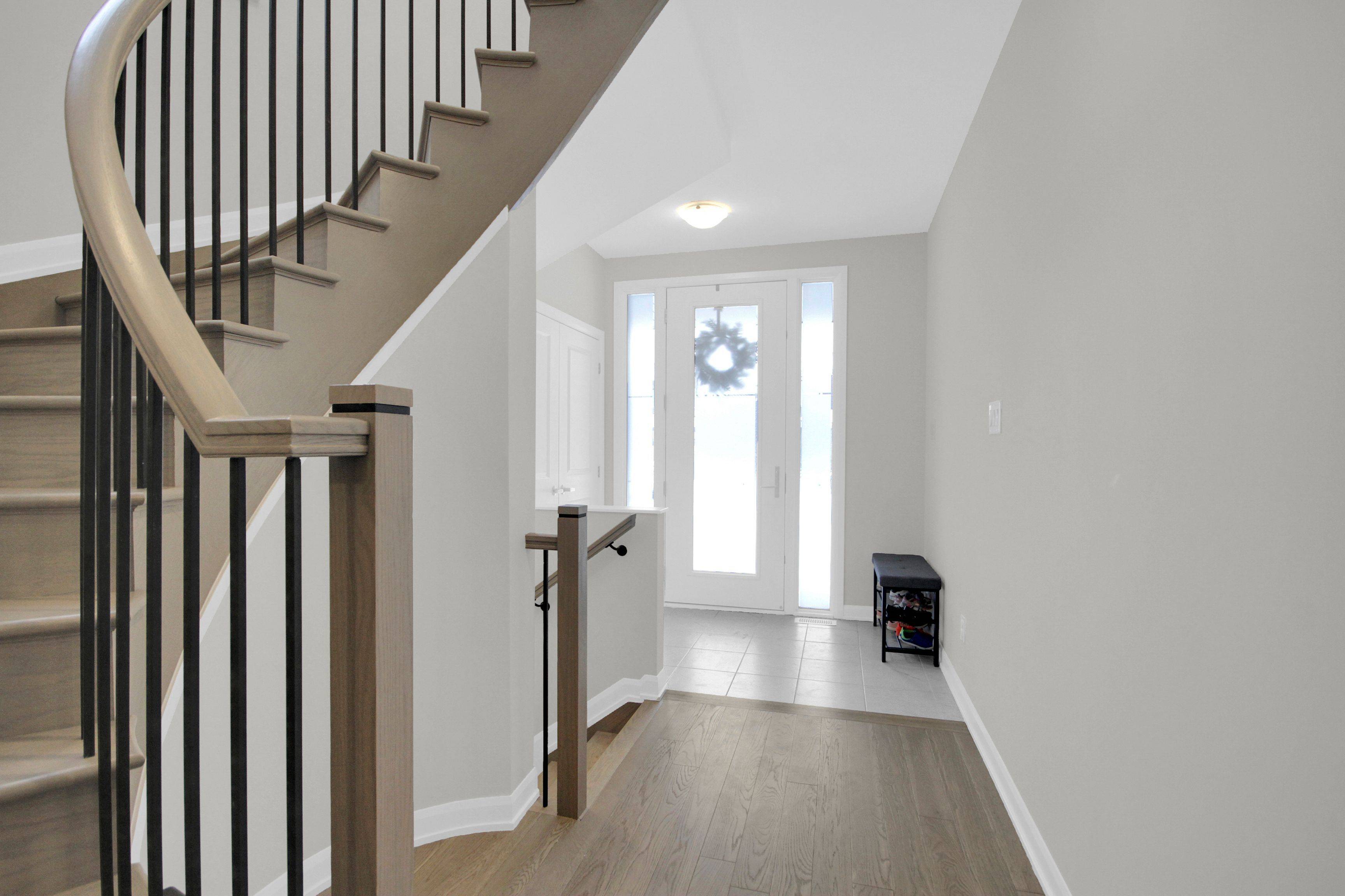 Manotick - Kars - Rideau Twp And Area, ON K4M 0M9,600 Ribbon ST