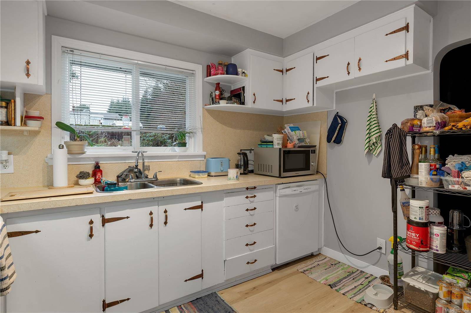 Campbell River, BC V9W 2K8,392 Thulin St