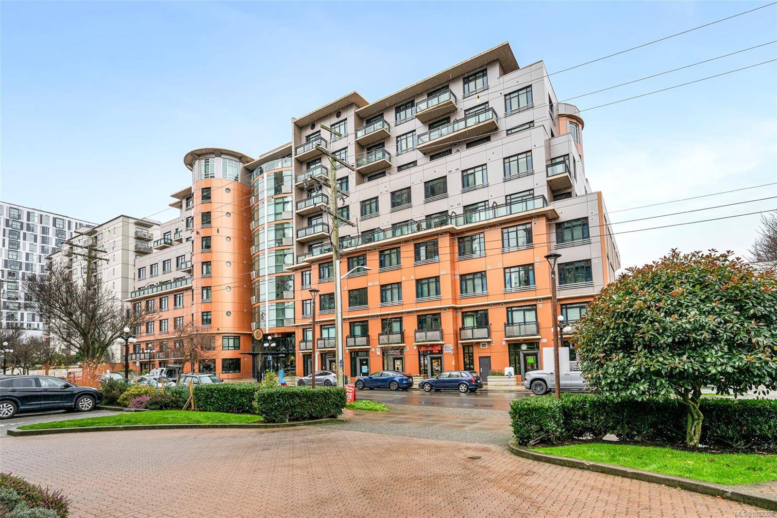 Victoria, BC V8V 4Y3,1029 View St #325