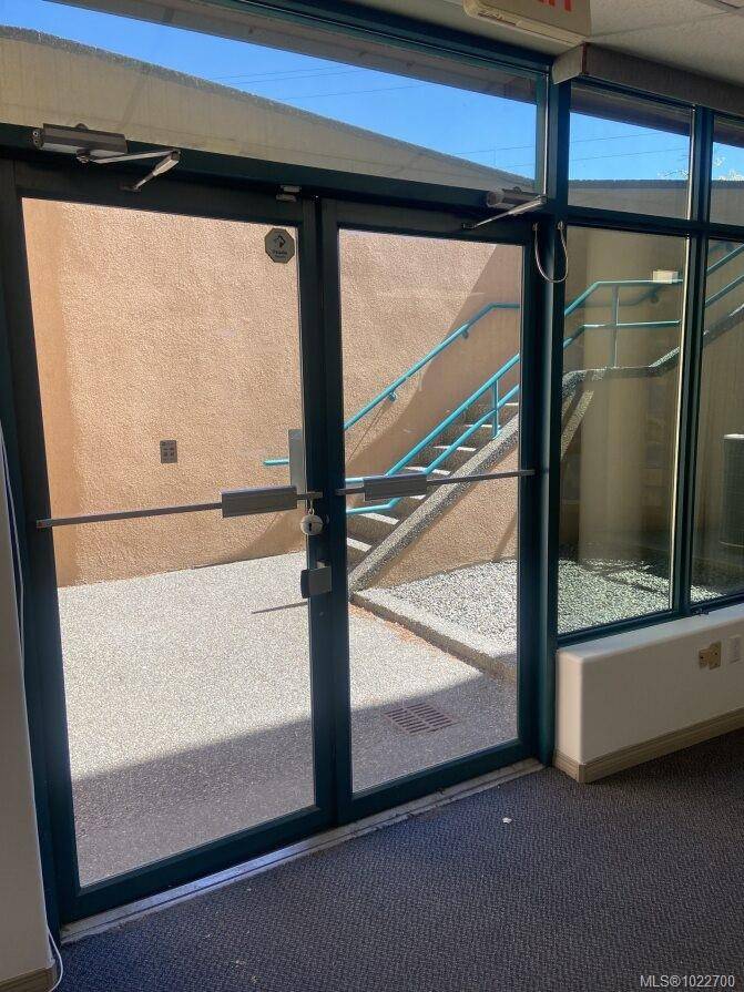 Victoria, BC V8T 2W1,415 Gorge Rd E