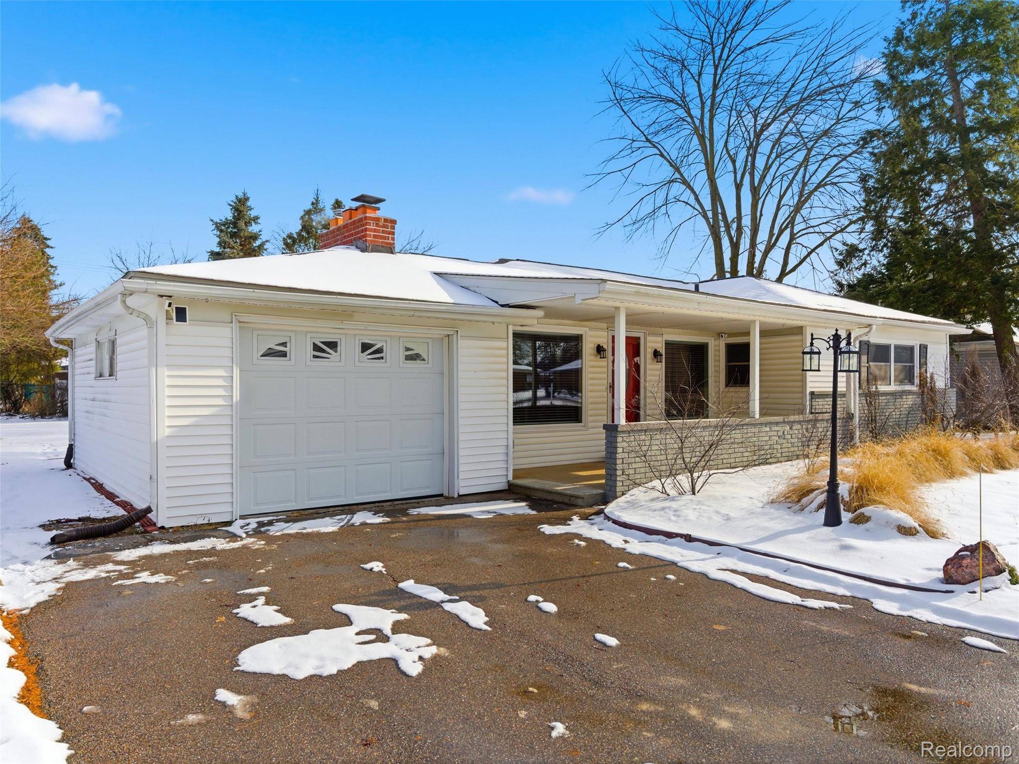 Shelby Twp, MI 48317,48940 Cardinal ST