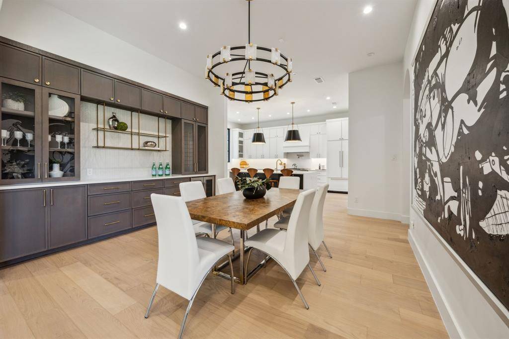 Dallas, TX 75229,3379 Townsend Drive