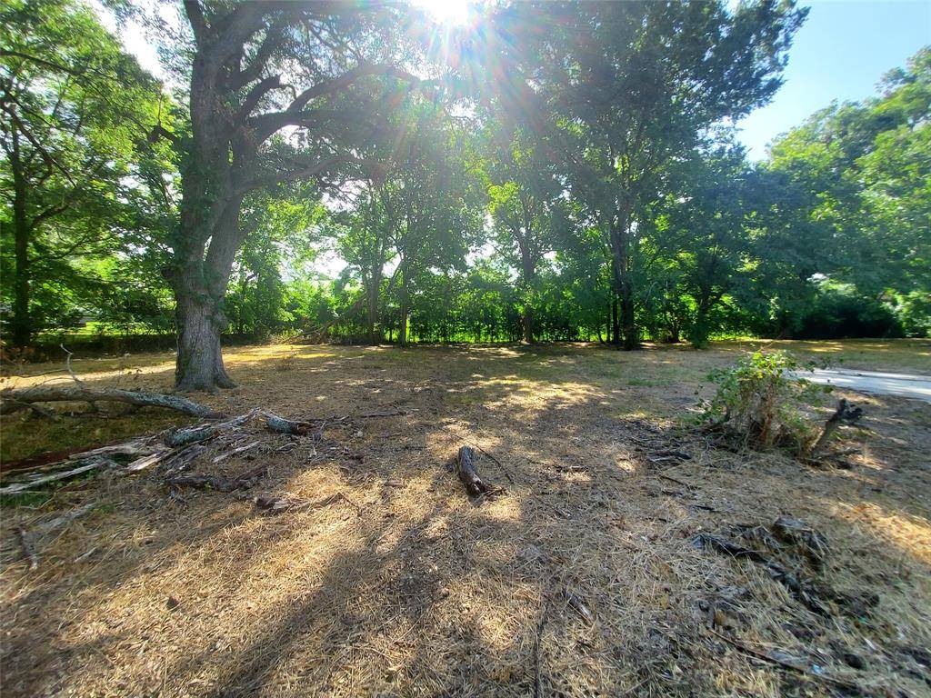 2415 Roosevelt, Shreveport, LA 71104