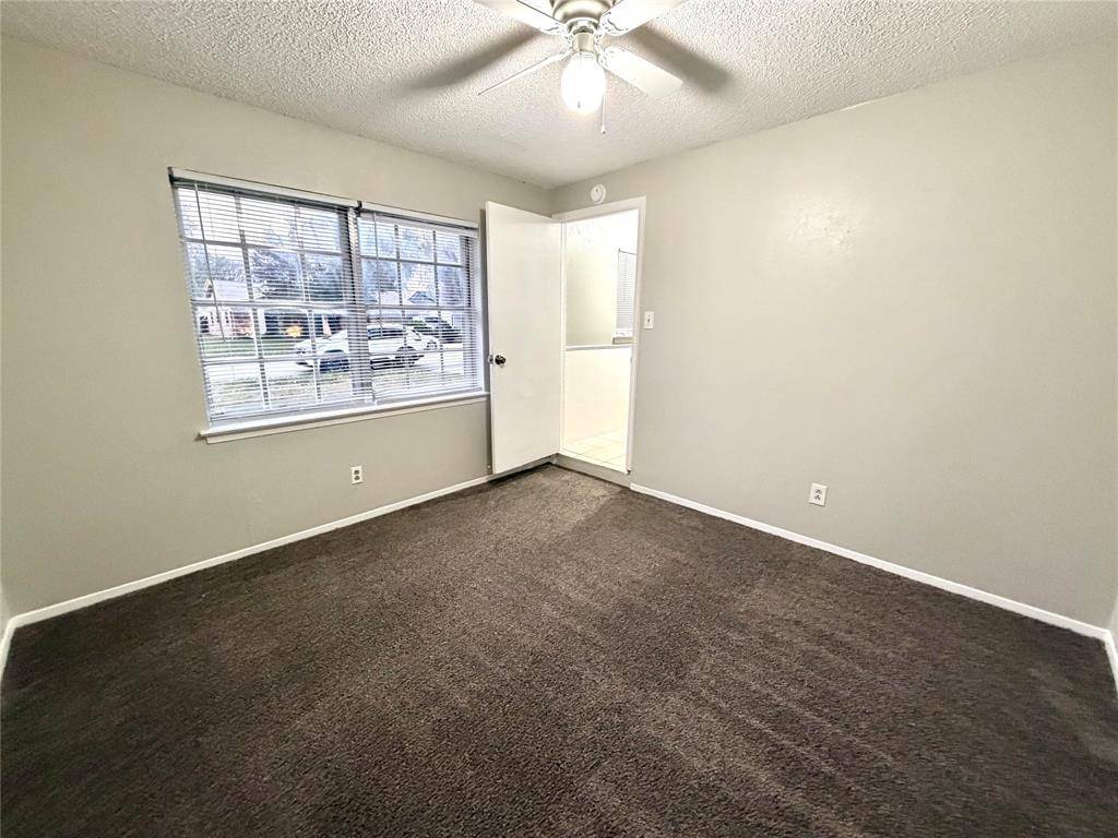 Garland, TX 75040,2022 Mars Drive