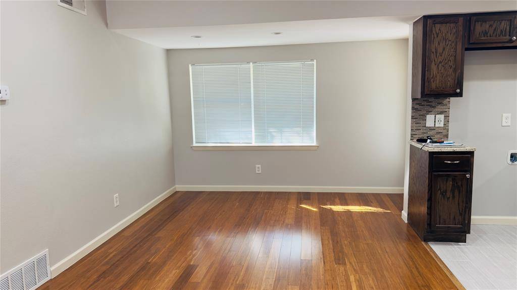 Dallas, TX 75218,12117 Sunland Street