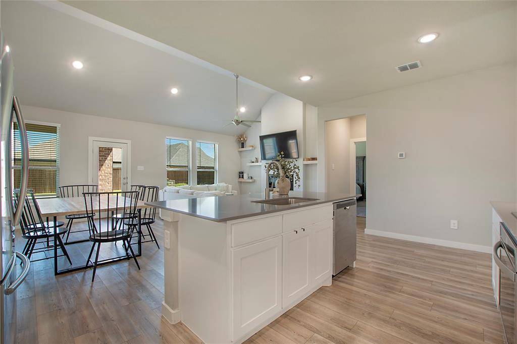 Lavon, TX 75166,367 Oak Creek Drive