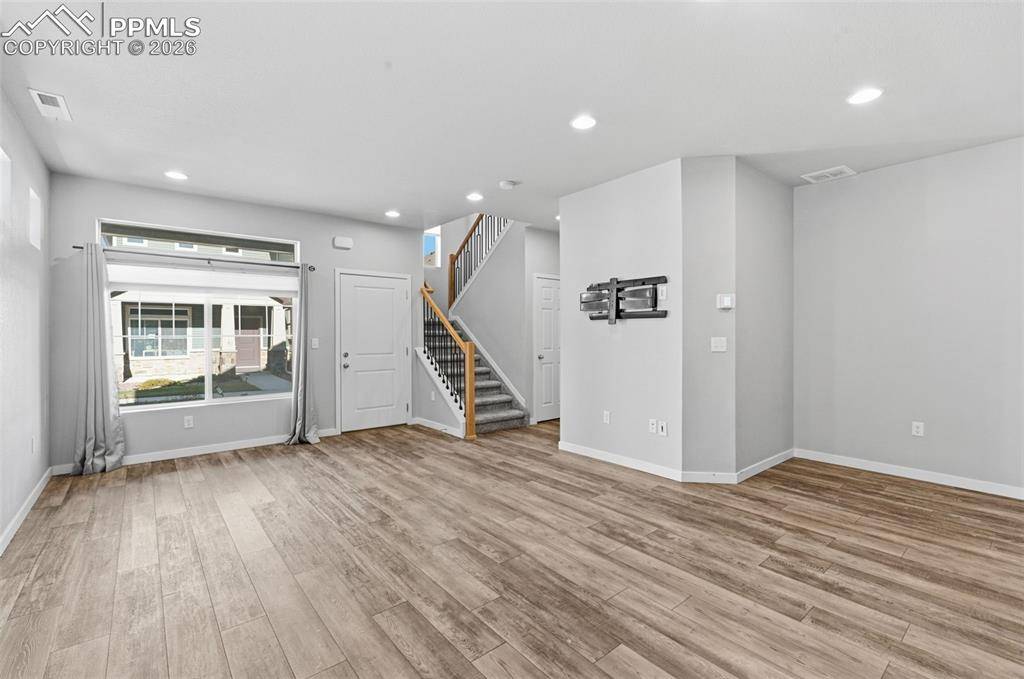 Colorado Springs, CO 80927,9384 Crosshaven VW