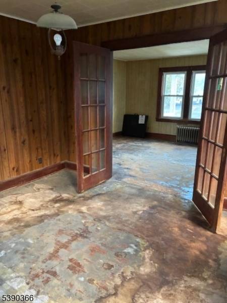 Dunellen Boro, NJ 08812,128 1St St