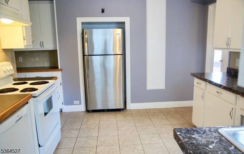 Montclair Twp., NJ 07042,76 Grove St