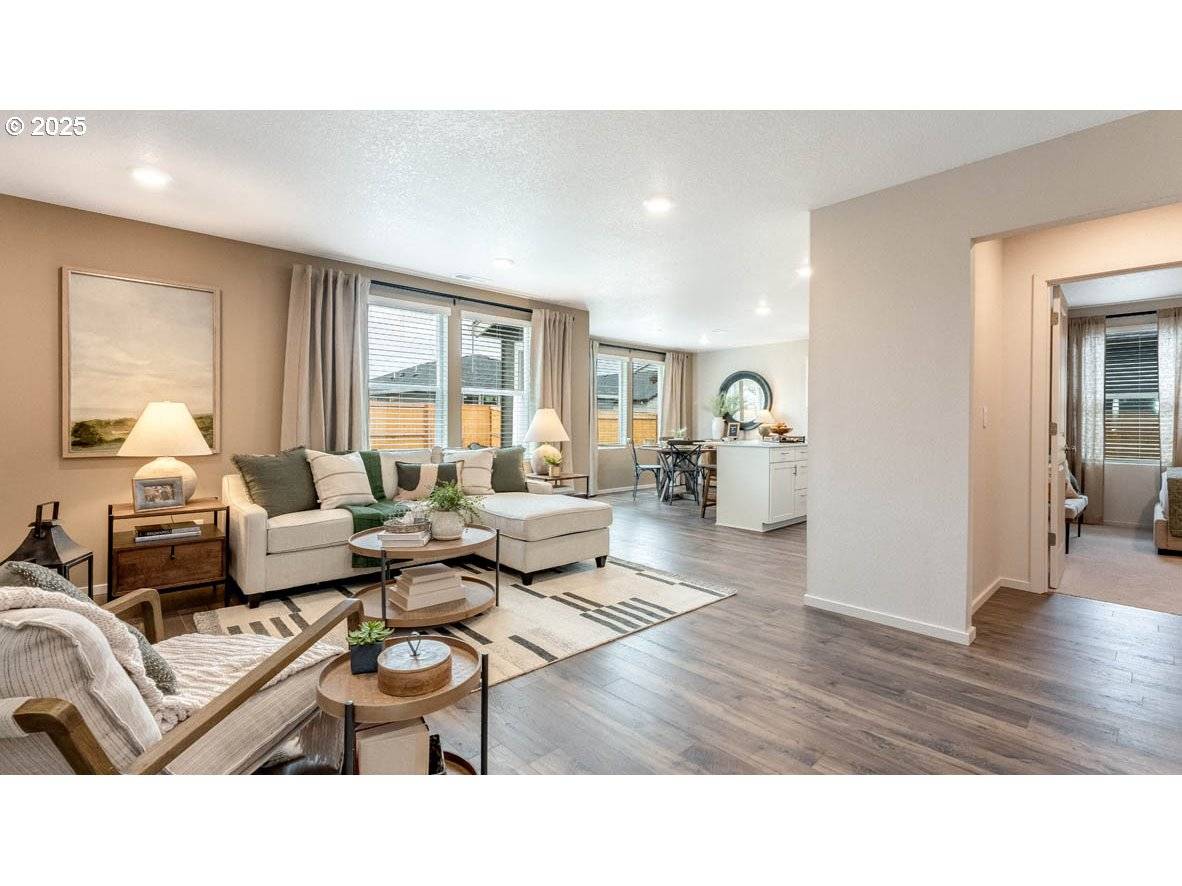 Salem, OR 97301,321 Stella ST NE