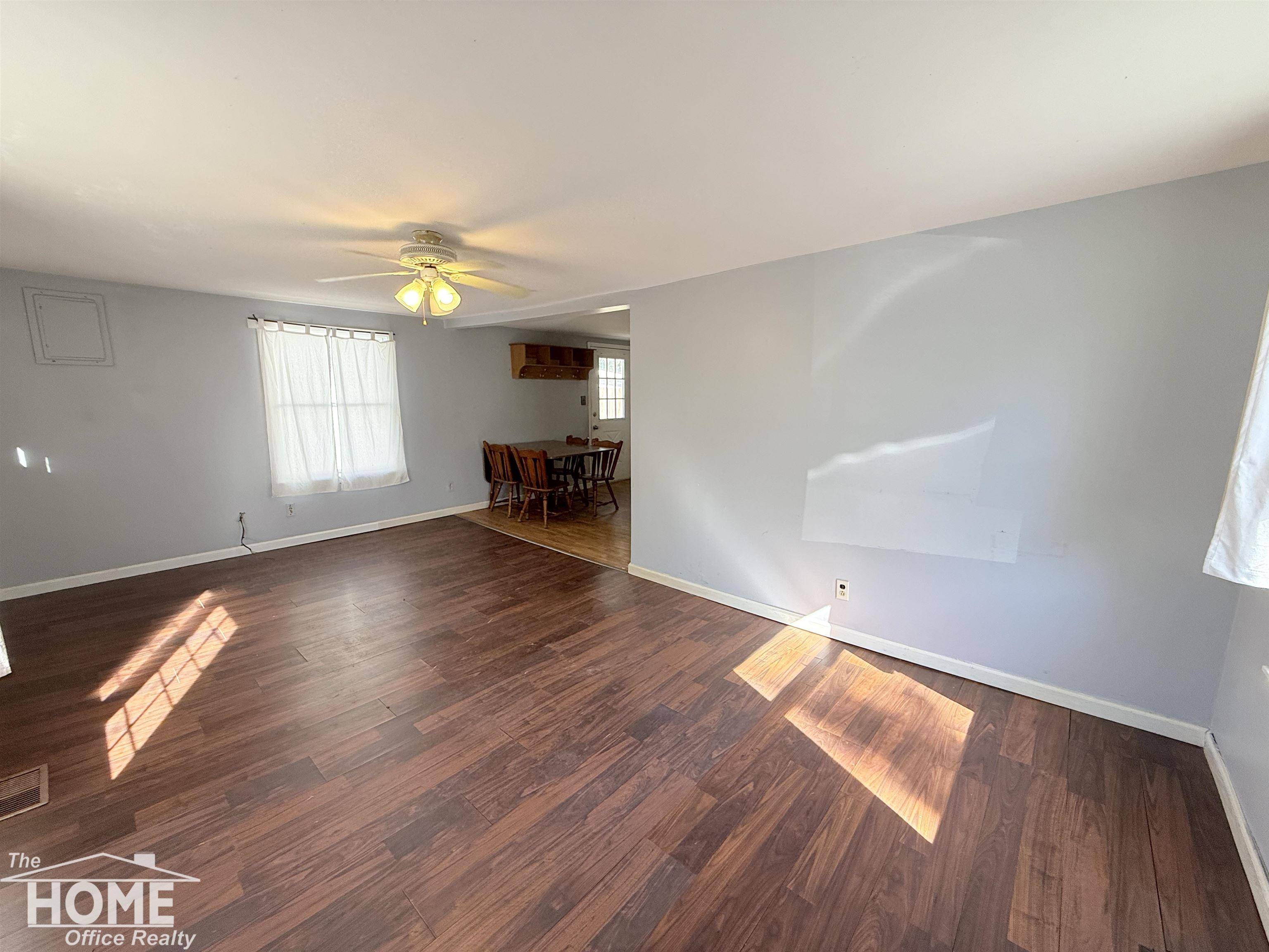 Owosso, MI 48867,755 Woodlawn AVE