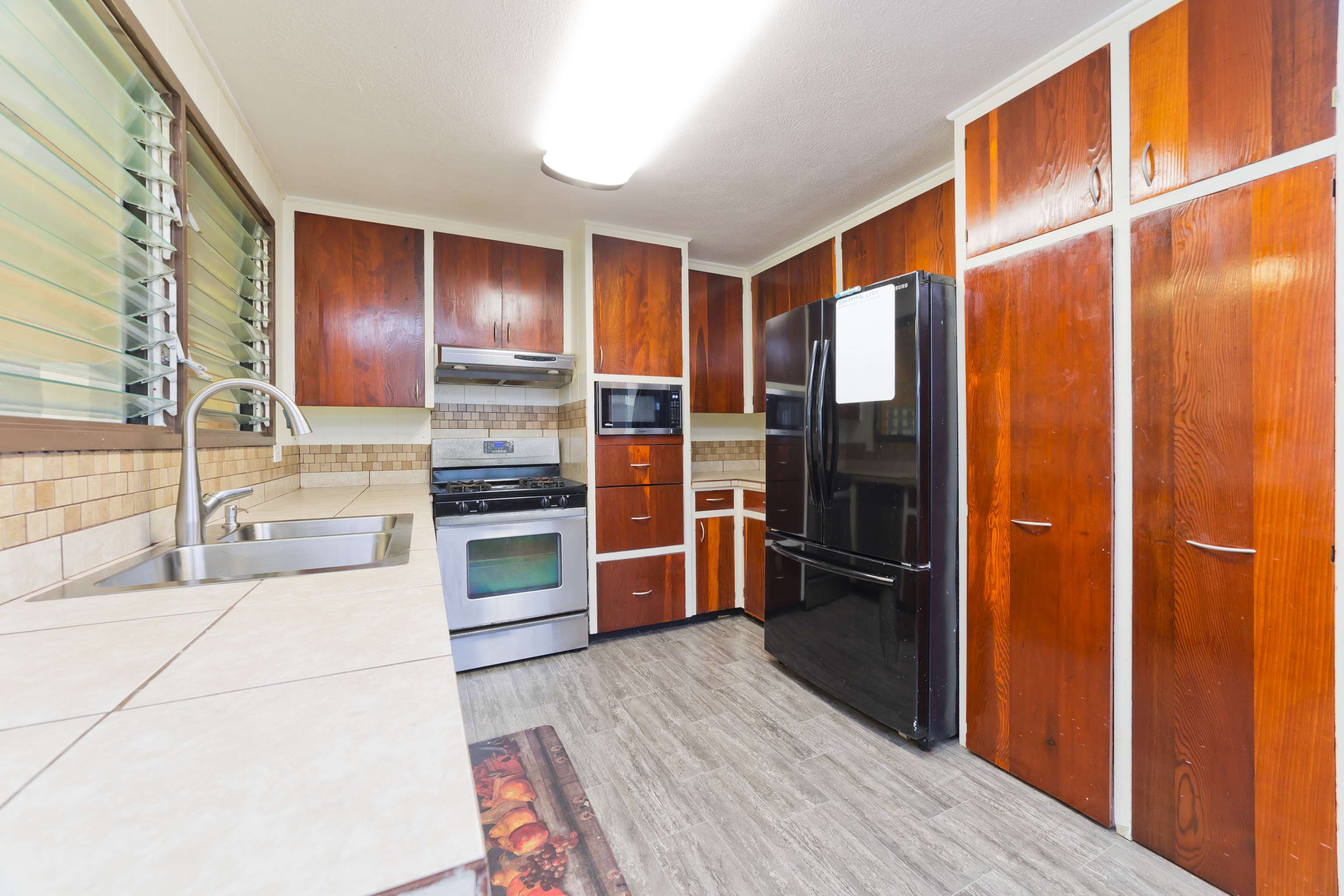 Kealakekua, HI 96750,81-6356 KEOPUKA PL