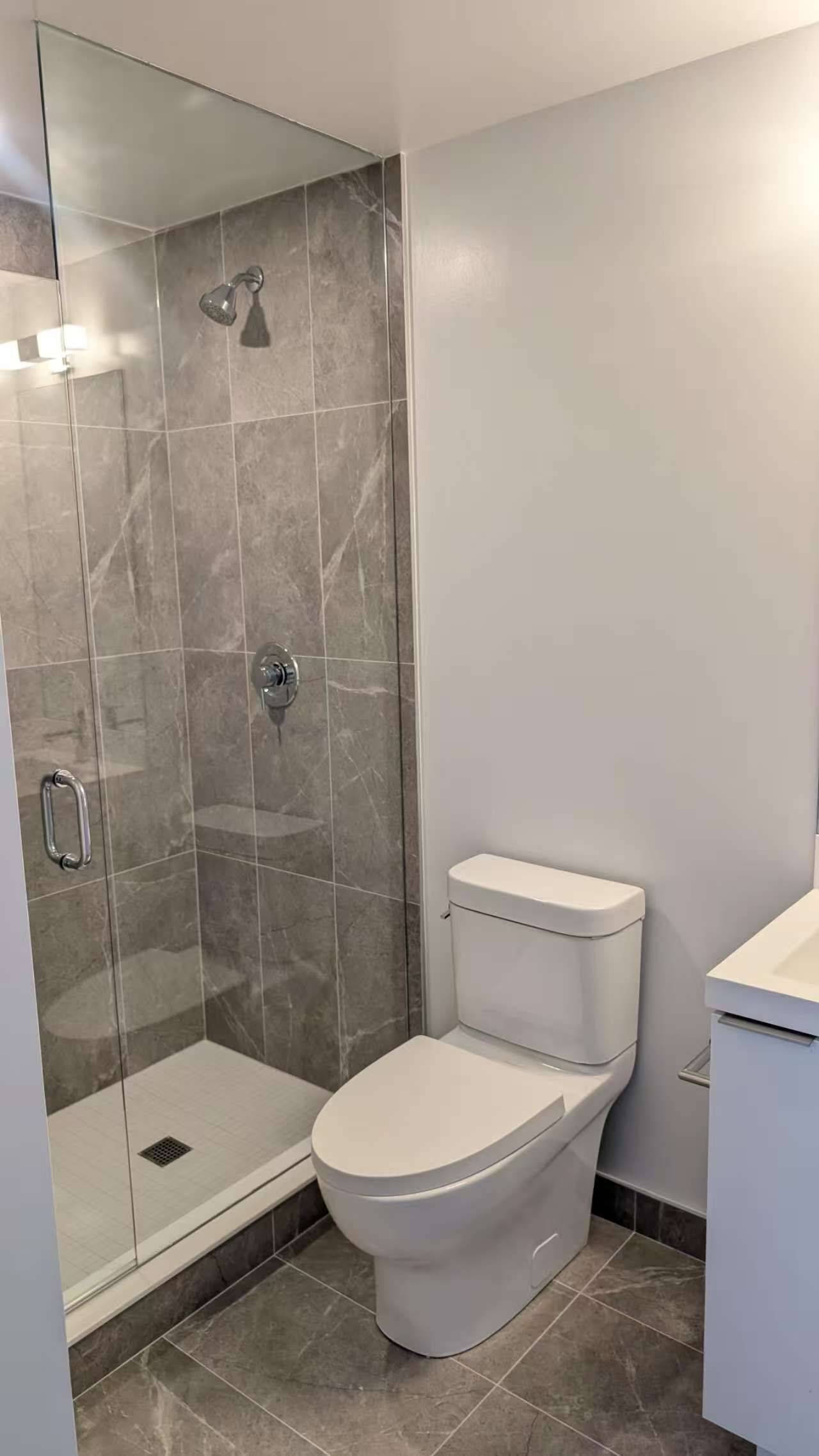 Toronto C07, ON M2M 3T3,5858 Yonge ST #924