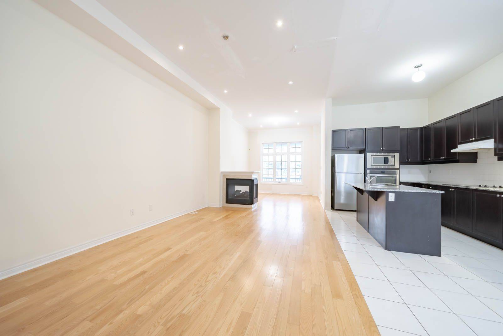 Whitby, ON L1R 0M9,120 Braebrook DR