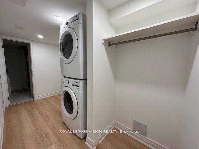 Pickering, ON L1X 0G3,1046 Cameo ST