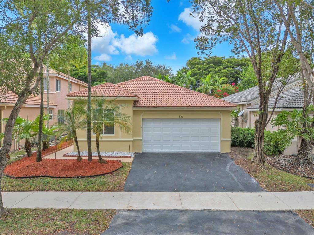 Weston, FL 33327,941 Bluewood Ter