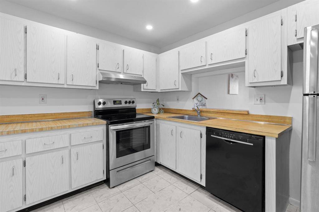 North Lauderdale, FL 33068,1830 SW 81st. Ave ##4317