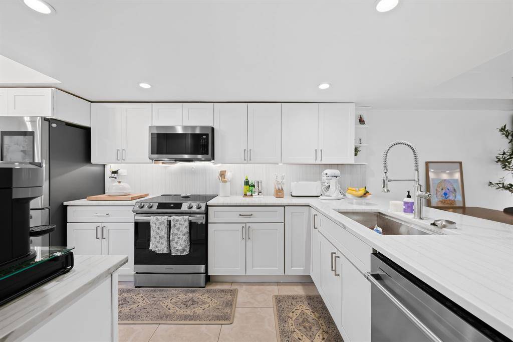 Davie, FL 33314,4260 SW 70th Ter #4260