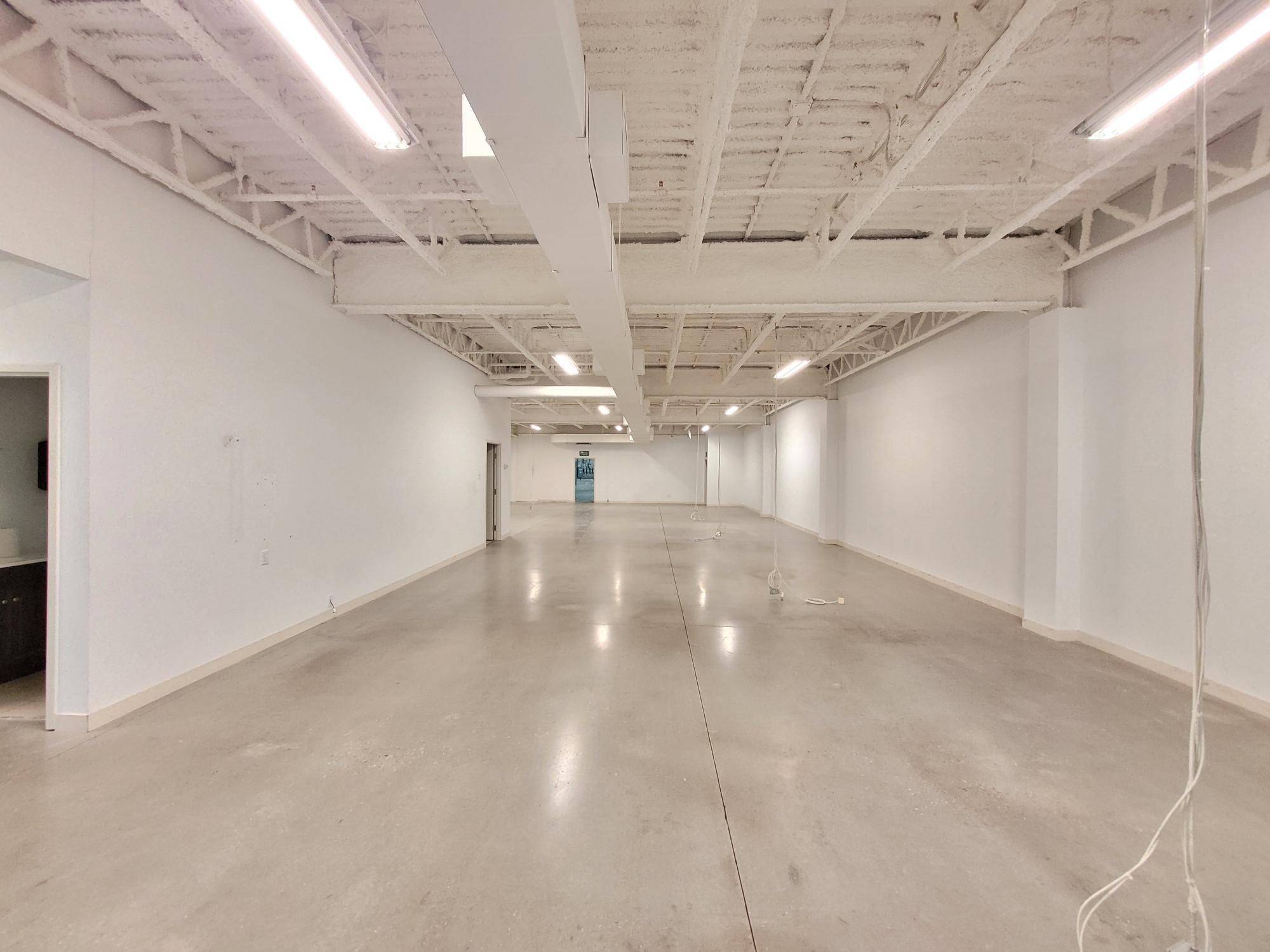 Vaughan, ON L4H 0K7,6201 Highway 7 N/A #Unit 1