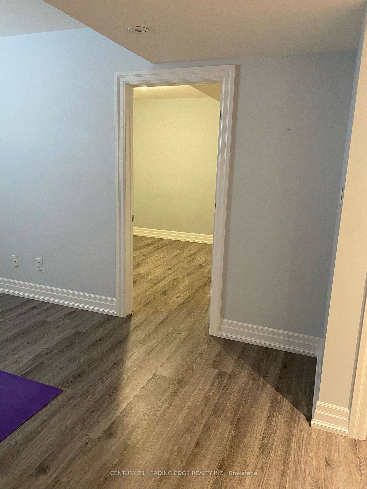 Whitchurch-stouffville, ON L4A 4Y1,108 Manitoba ST