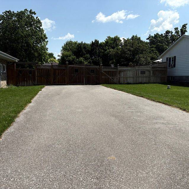 Essa, ON L0L 2N0,10 Stoddart ST