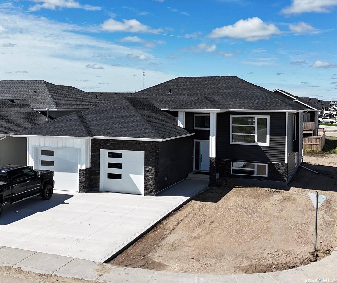 Warman, SK S0K 4S4,806 Ballesteros CRESCENT