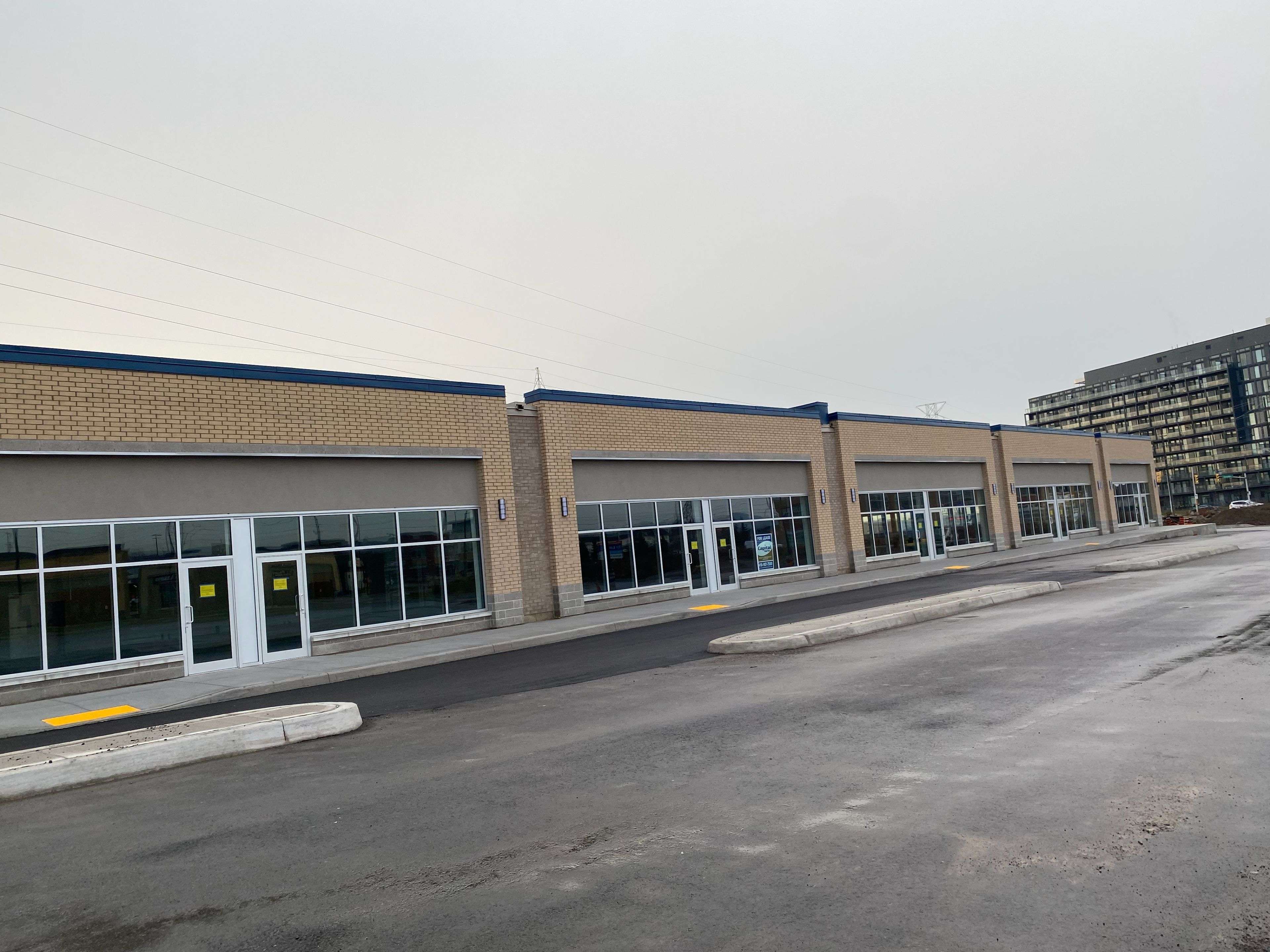 Burlington, ON L7M 0V7,3221 Appleby Line #CRU 7