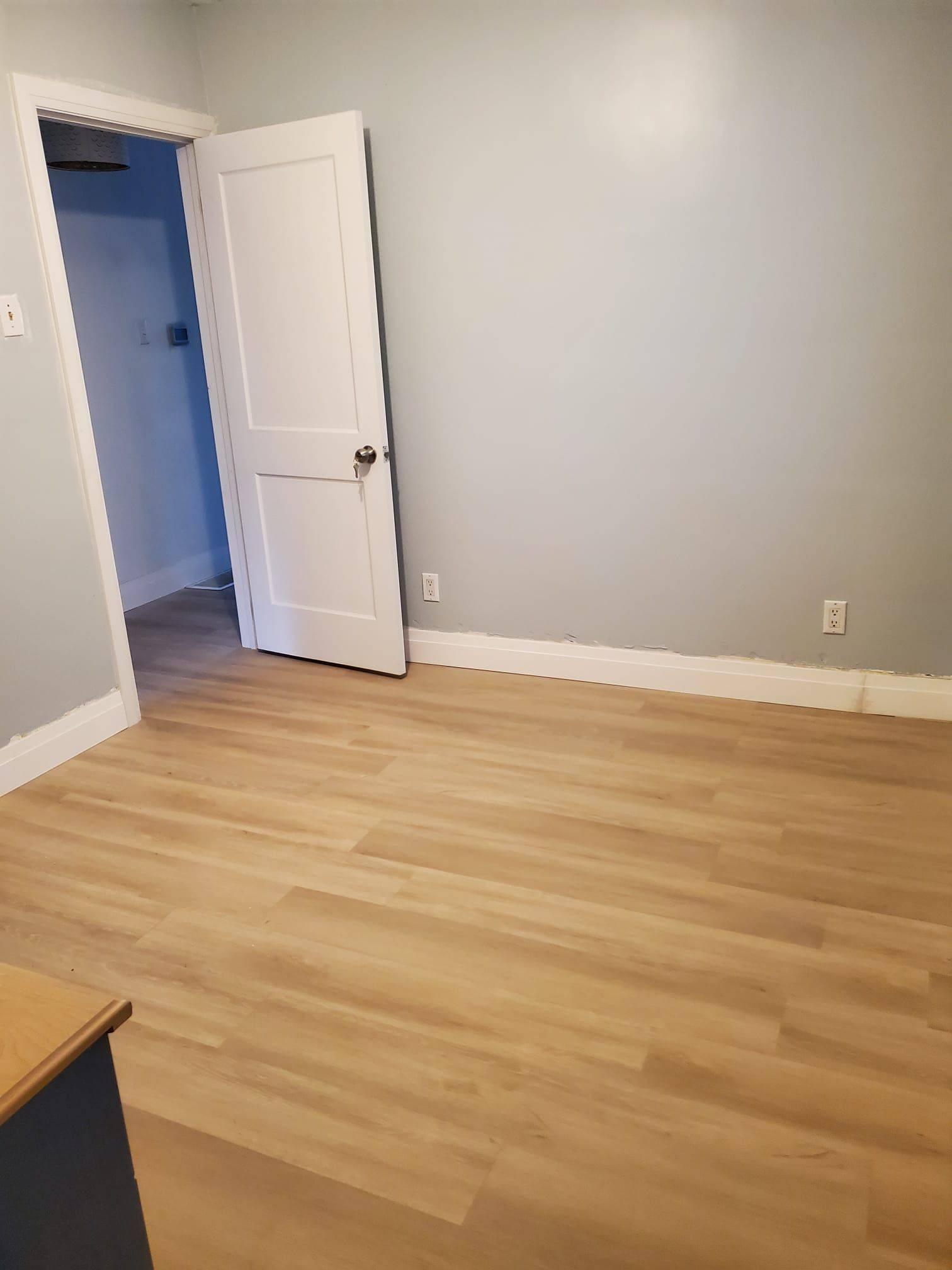 Toronto W03, ON M6N 2S2,27 Lambton AVE