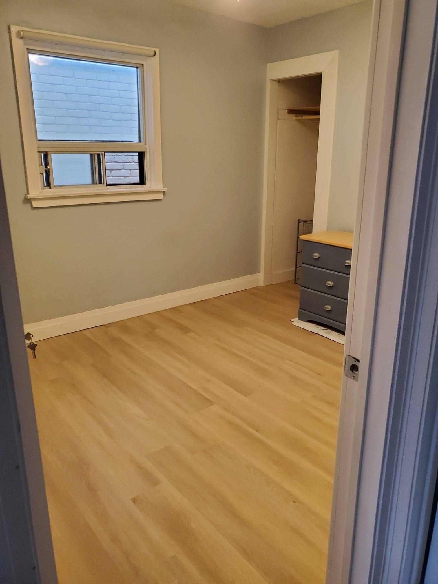 Toronto W03, ON M6N 2S2,27 Lambton AVE