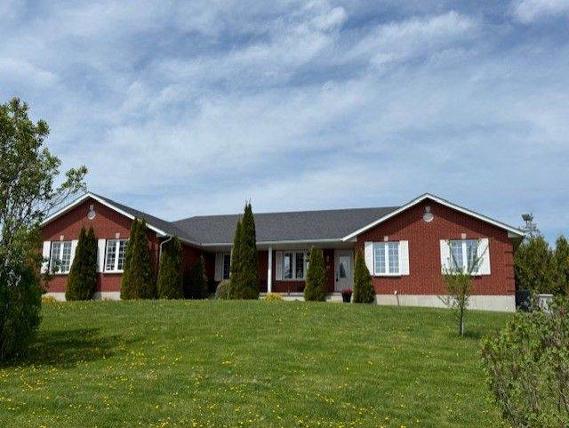 Tyendinaga, ON K0K 3A0,1047 Lazier RD