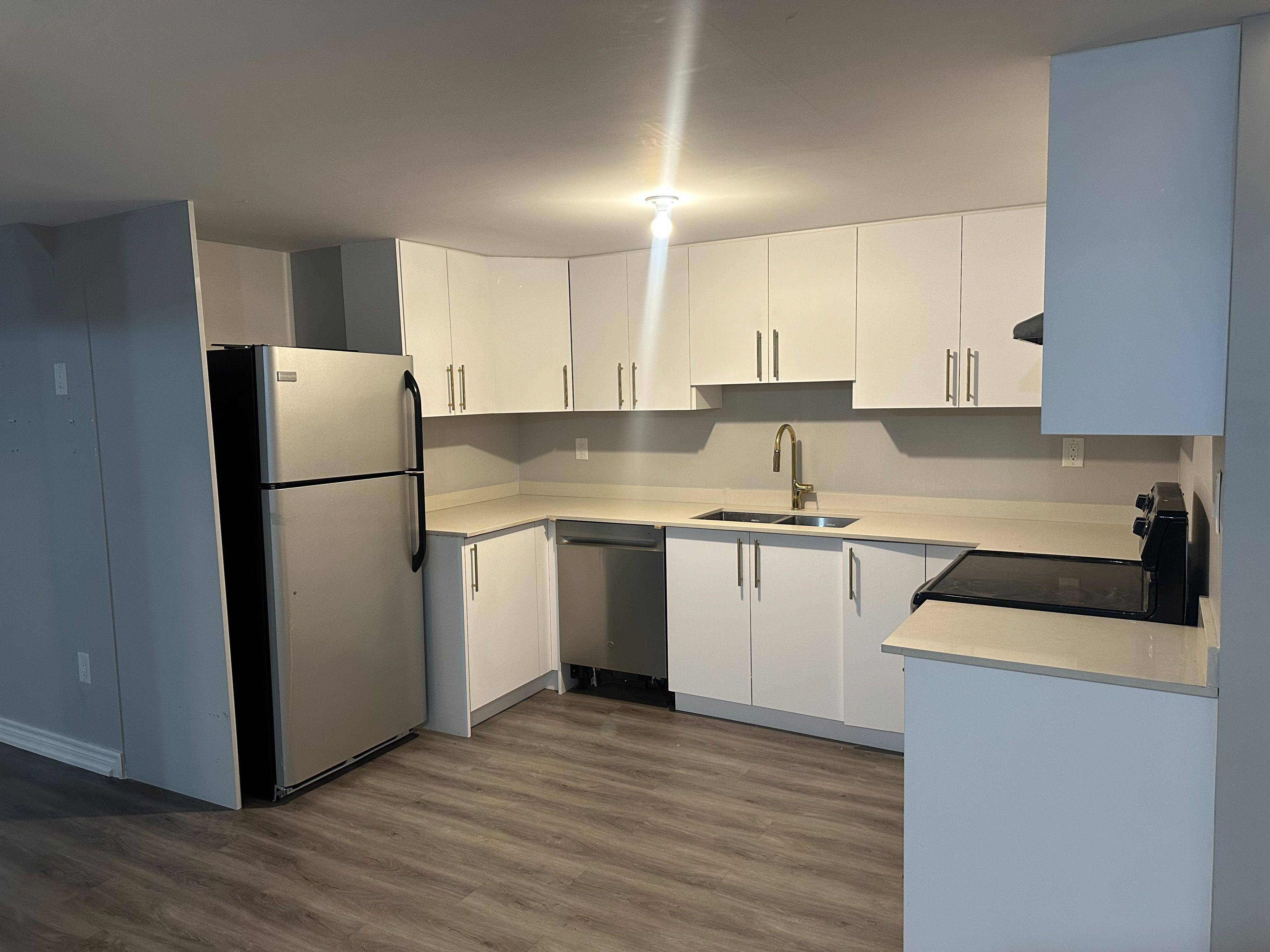 Shelburne, ON L9V 2S2,326 Wallace ST