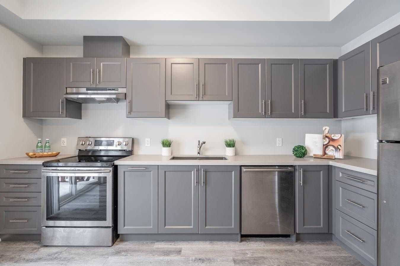 Hamilton, ON L0R 1P0,72 Laguna Village CRES